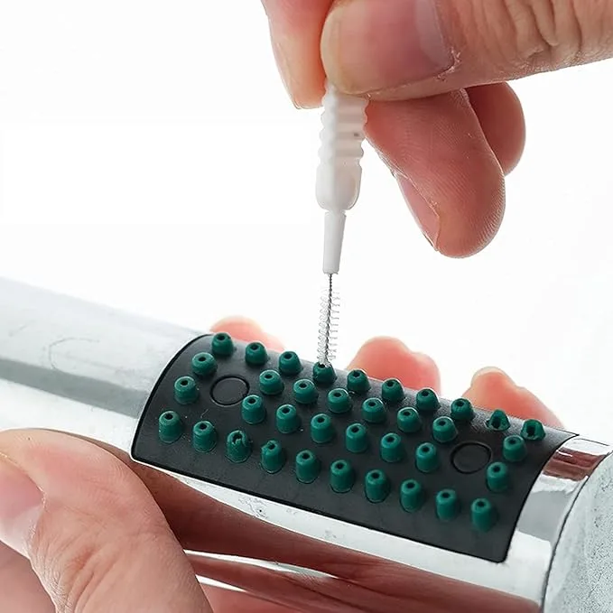 Long-Handle Adjustable Shower and Bathtub Scrubber